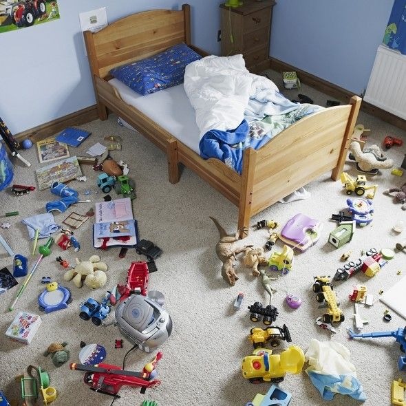 چگونه کودکان مسئولیت پذیر پرورش دهیم - چطور به کودک بگوییم اتاقش را جمع کند