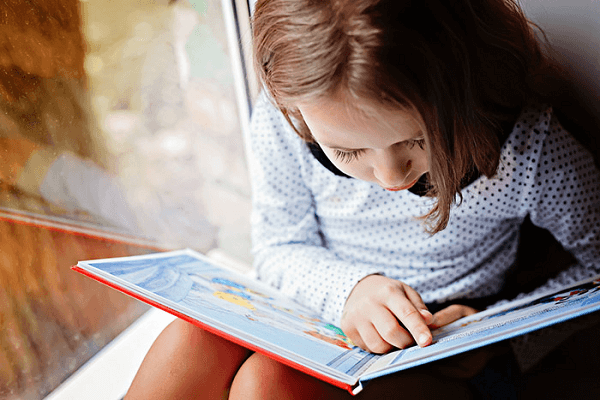 تشویق کودکان به مطالعه